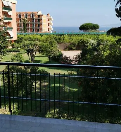 Oda ve Kahvaltı Albireo Suites Luxury Sorrento